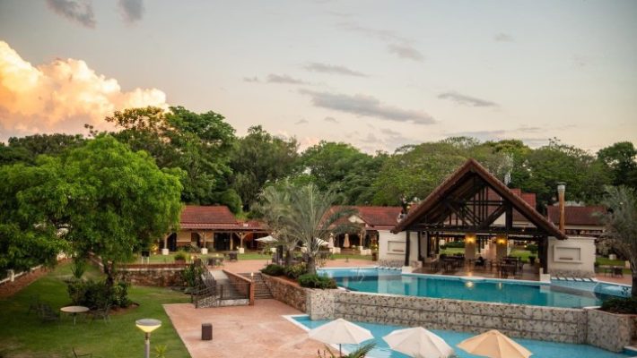 alta gracia parque hotel caacupe